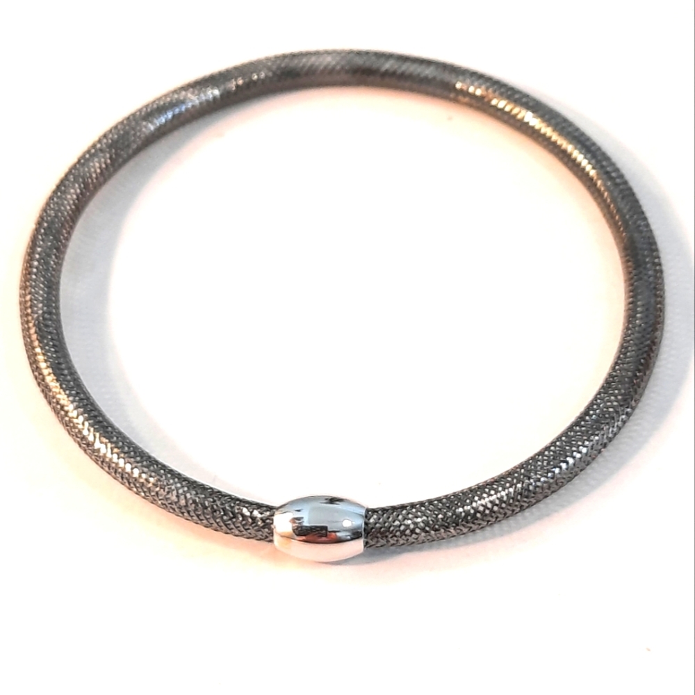 14K Solid White Gold Mesh Bangle